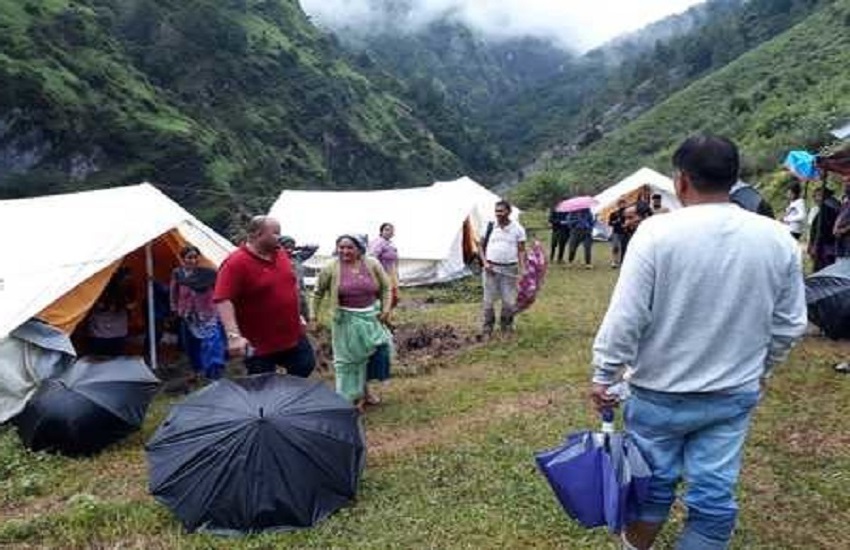 धारचूला मुनश्यारी आपदा प्रभावितो तो को, न ठौर मिला, न ठिकाना