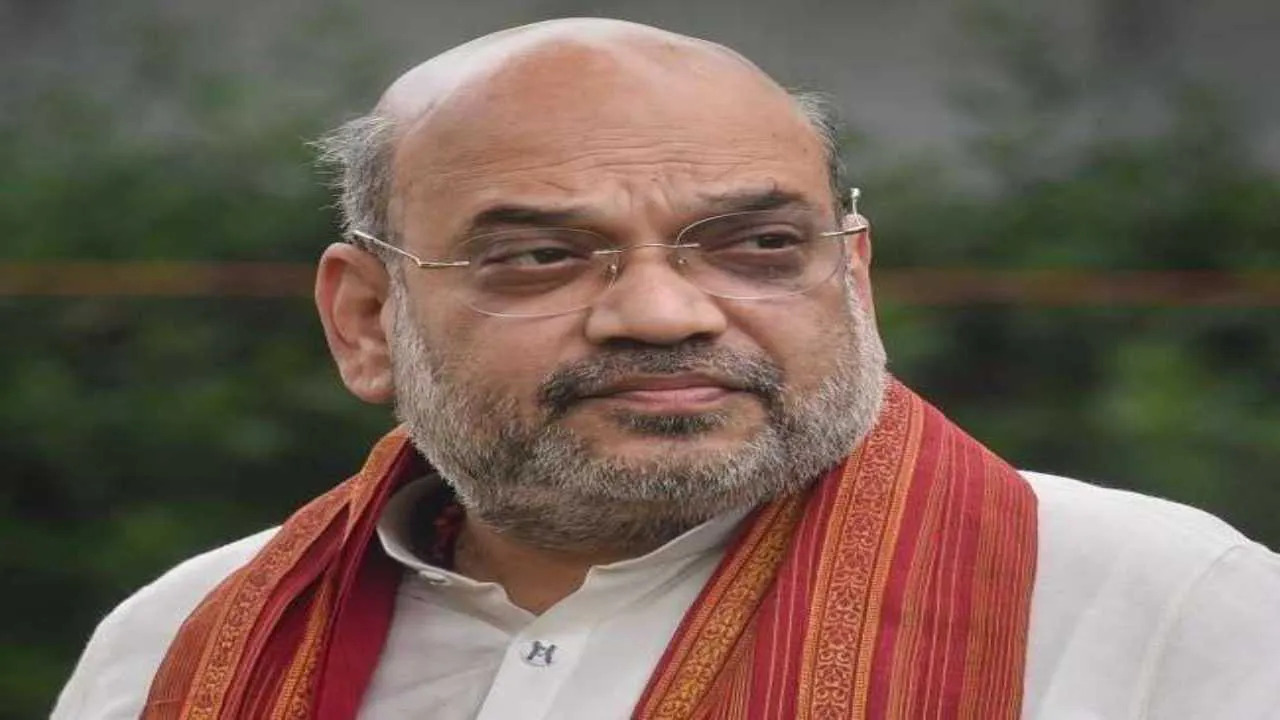 गृह मंत्री अमित शाह ने देशवासियों को हिंदी दिवस की दी शुभकामनाएं