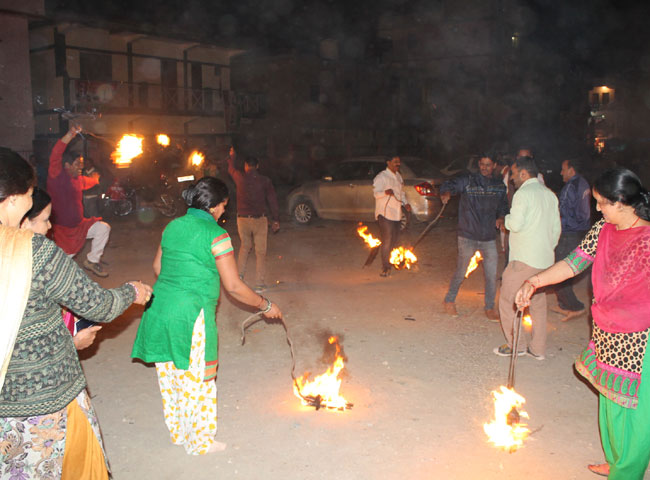 राज्यपाल और मुख्यमंत्री ने दी बग्वाल की बधाई , लोकपर्व की प्रदेशभर में मची धूम