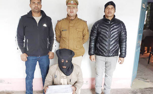 प्रतिबंधित इंजेक्शन की खेप के साथ नशा तस्कर चढ़ा पुलिस के हाथ