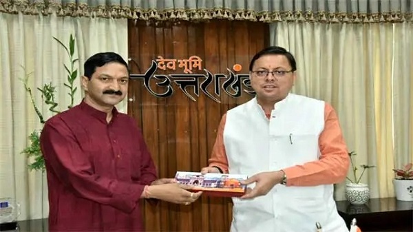 सीएम धामी के साथ अजेंद्र अजय ने की भेट, दिए बदरीनाथ- केदारनाथ के अपडेट