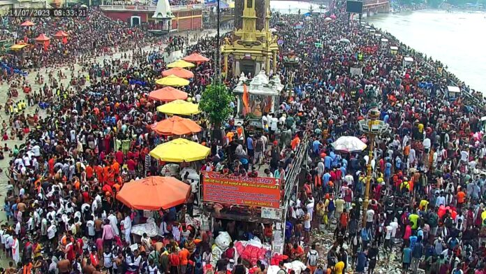 डाक कांवड़ियों की संख्या लाखों में पहुंची, सभी को सकुशल किया रवाना