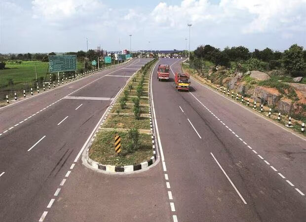डबल इंजन का दम, बीते एक साल में बनी 814 किमी लंबी ग्रामीण सड़कें