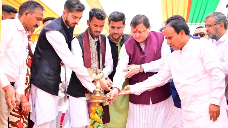 विश्वविद्यालयों के विकास के लिए राज्य सरकार पूर्ण  प्रतिबद्ध: सीएम धामी