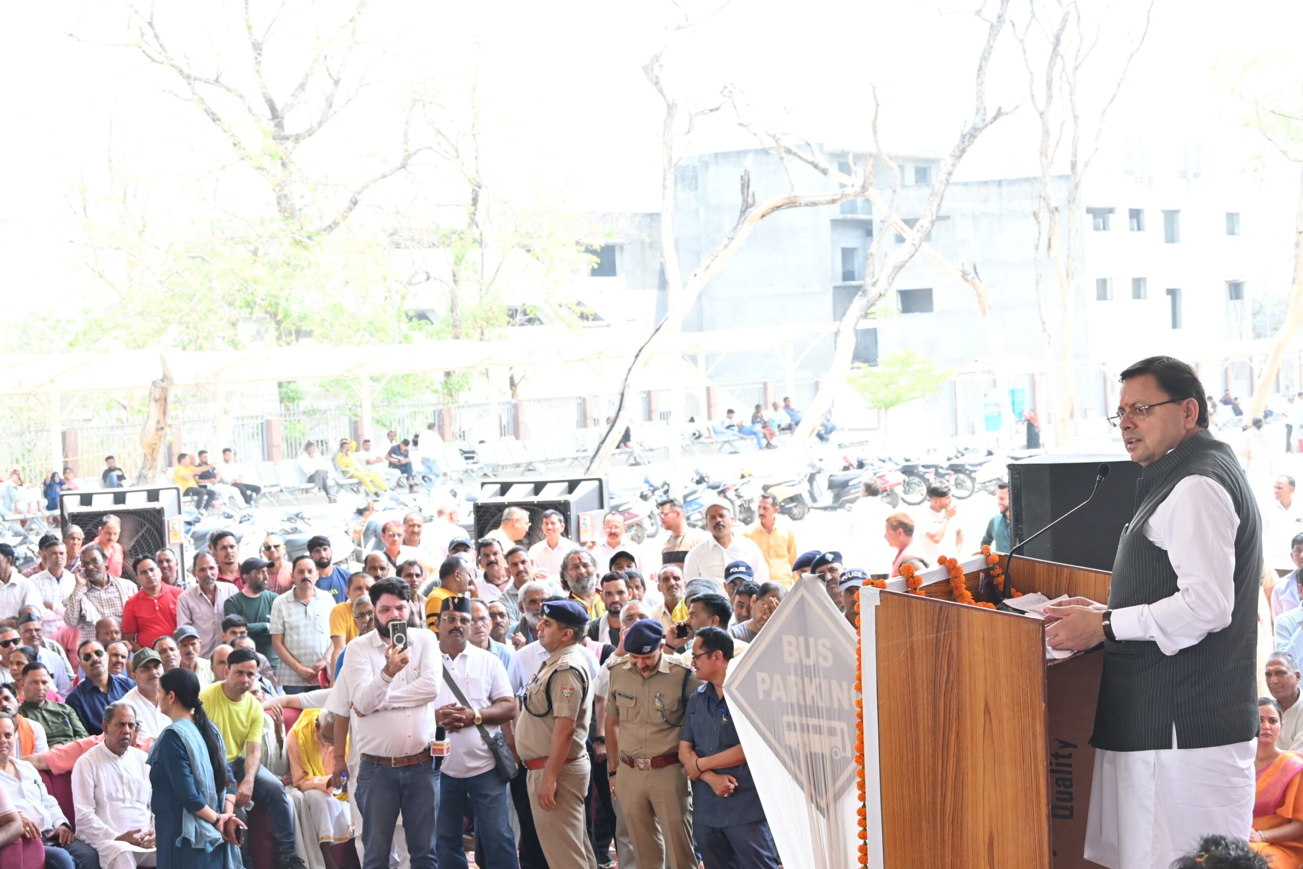 राज्य सरकार सुरक्षित चारधाम यात्रा के लिए दृढ़ प्रतिज्ञ: मुख्यमंत्री