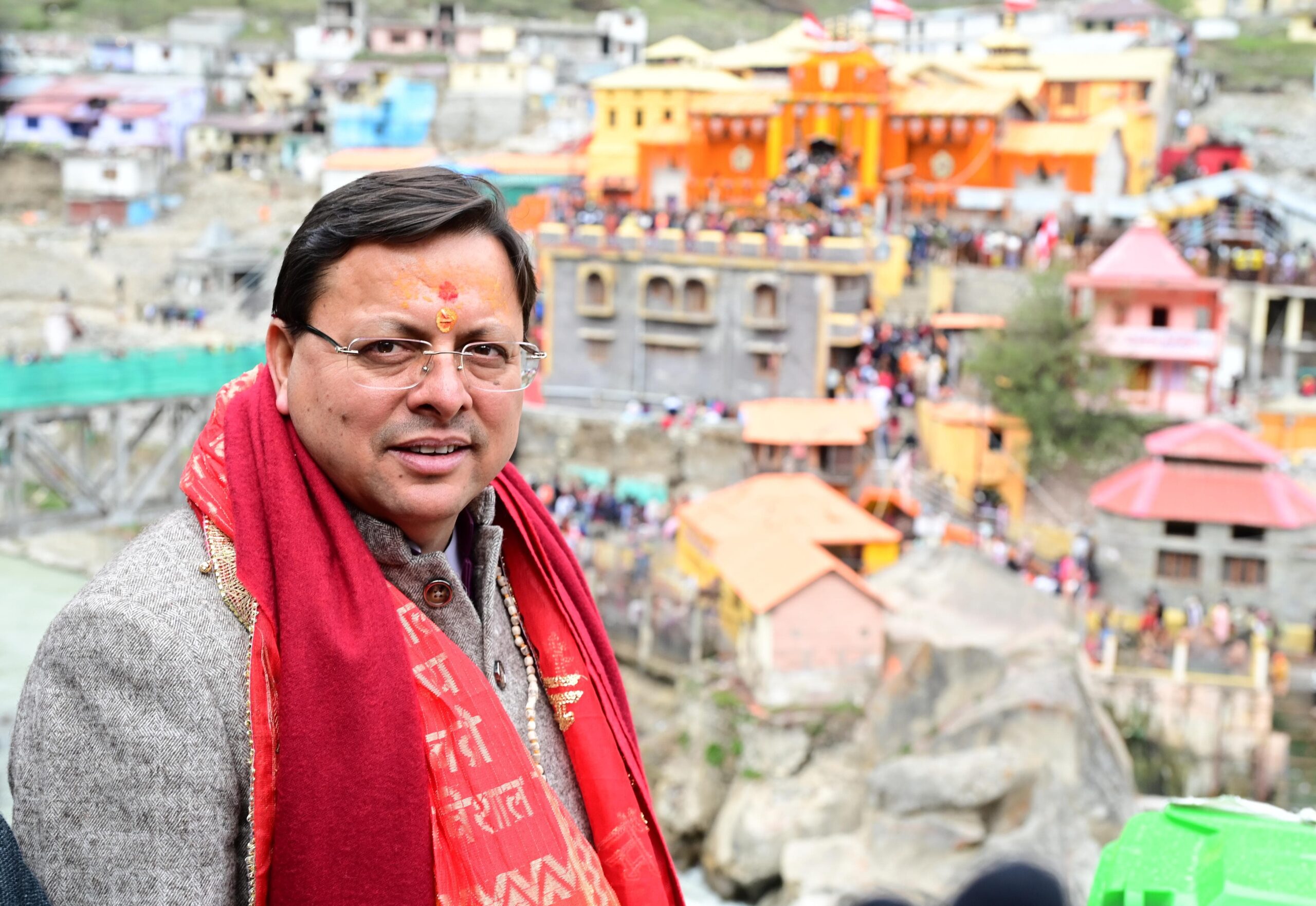 चारधाम यात्रा प्रबंधन में व्यक्तिगत तौर पर जुटे सीएम धामी