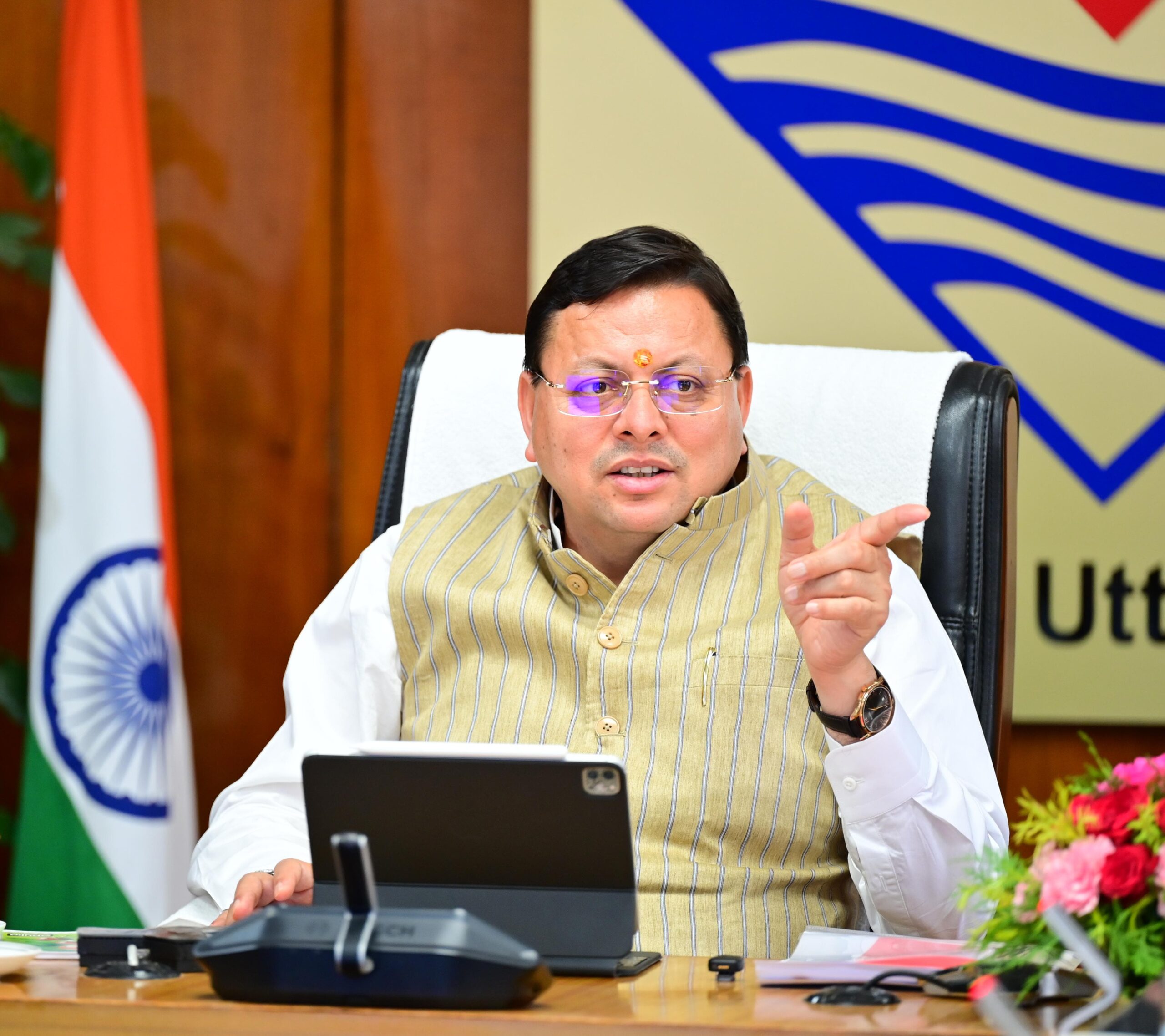 भ्रष्टाचार के विरुद्ध धामी सरकार का कड़ा प्रहार जारी