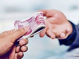 एक लाख की रिश्वत के साथ आईएसबीटी चौकी प्रभारी गिरफ्तार