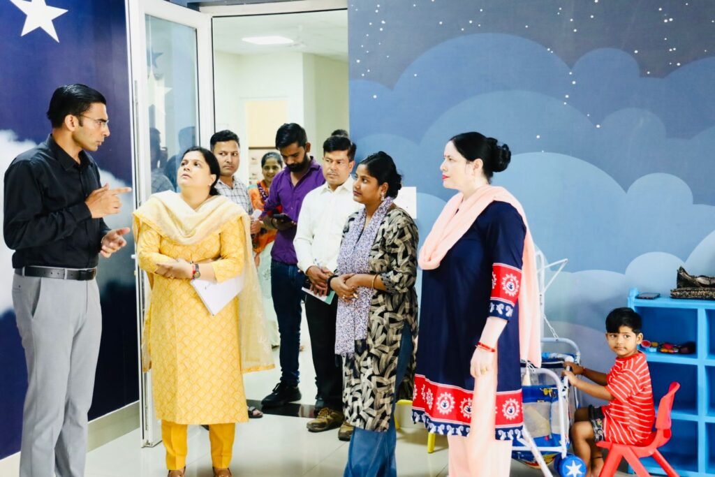 सुरक्षित वातावरण, पौष्टिक आहार और प्रारंभिक शिक्षा पर विशेष ध्यान देने के निर्देश