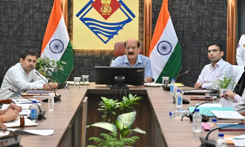 कैबिनेट मंत्री/जिले के प्रभारी मंत्री सुबोध उनियाल ने की आपदा राहत एवं पुनर्वास कार्यों की समीक्षा