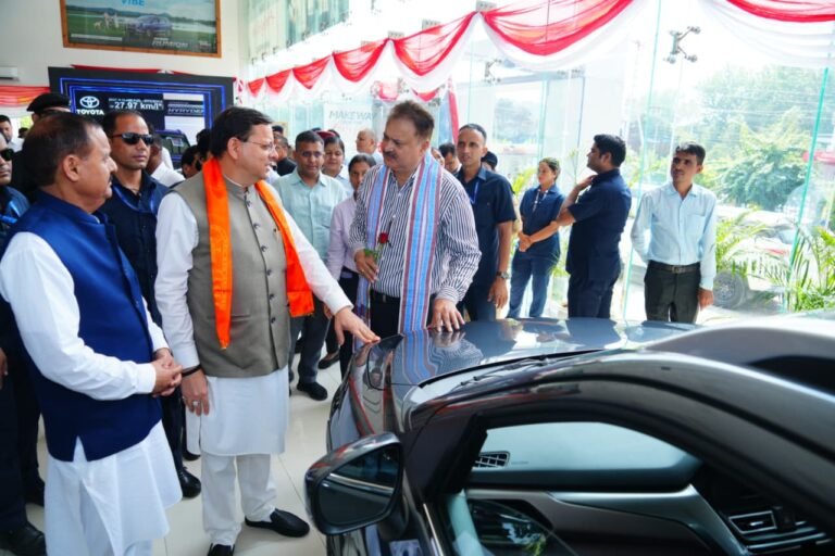 उत्तराखंड के मुख्यमंत्री धामी ने ‘स्वदेशी अपनाओ’ अभियान को बढ़ावा देने के लिए जीएसटी की नई दरों का किया प्रचार