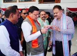 व्यापारियों से मिले मुख्यमंत्री धामी, ‘स्वदेशी अपनाओ’ और सरल जीएसटी प्रणाली के फायदे गिनाए