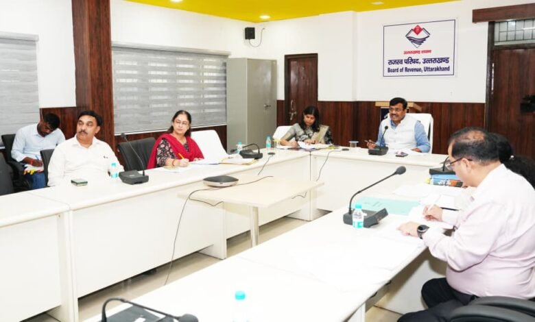 धारा 34 और 143 से सम्बन्धित वादों के निस्तारण के लिए चलाया जाए अभियानः अध्यक्ष राजस्व परिषद