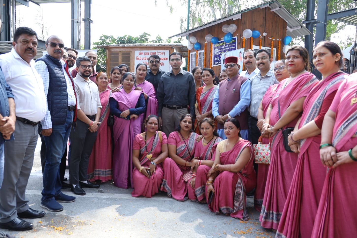 ऑटोमेटेड पार्किंग अन्तर्गत 2 वाहन ‘‘फ्री सखी कैब सुविधा’’ जनमानस को समर्पित