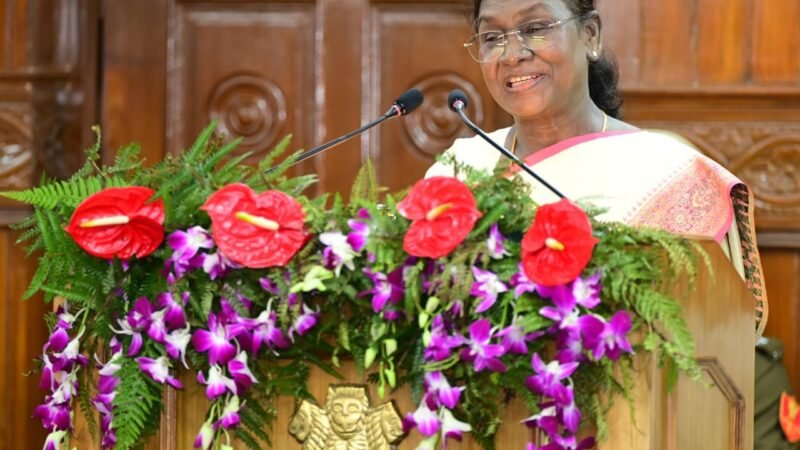 राष्ट्रपति के अभिभाषण में निखरे महिला उत्थान के रंग