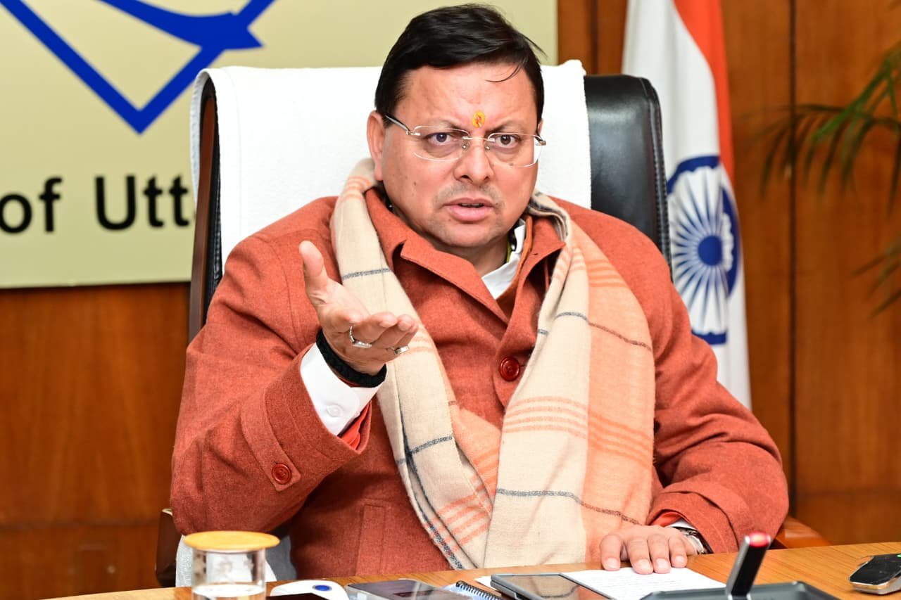 मुख्यमंत्री के अधिकारियों को सख्त निर्देश -राज्य में कानून-व्यवस्था से खिलवाड़ करने वाले तत्वों पर करें सख्त कार्रवाई