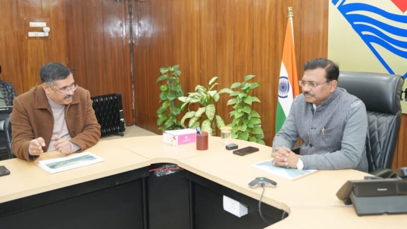 मुख्य सचिव ने की निर्माणाधीन जमरानी एवं सौंग बांध परियोजनाओं की समीक्षा