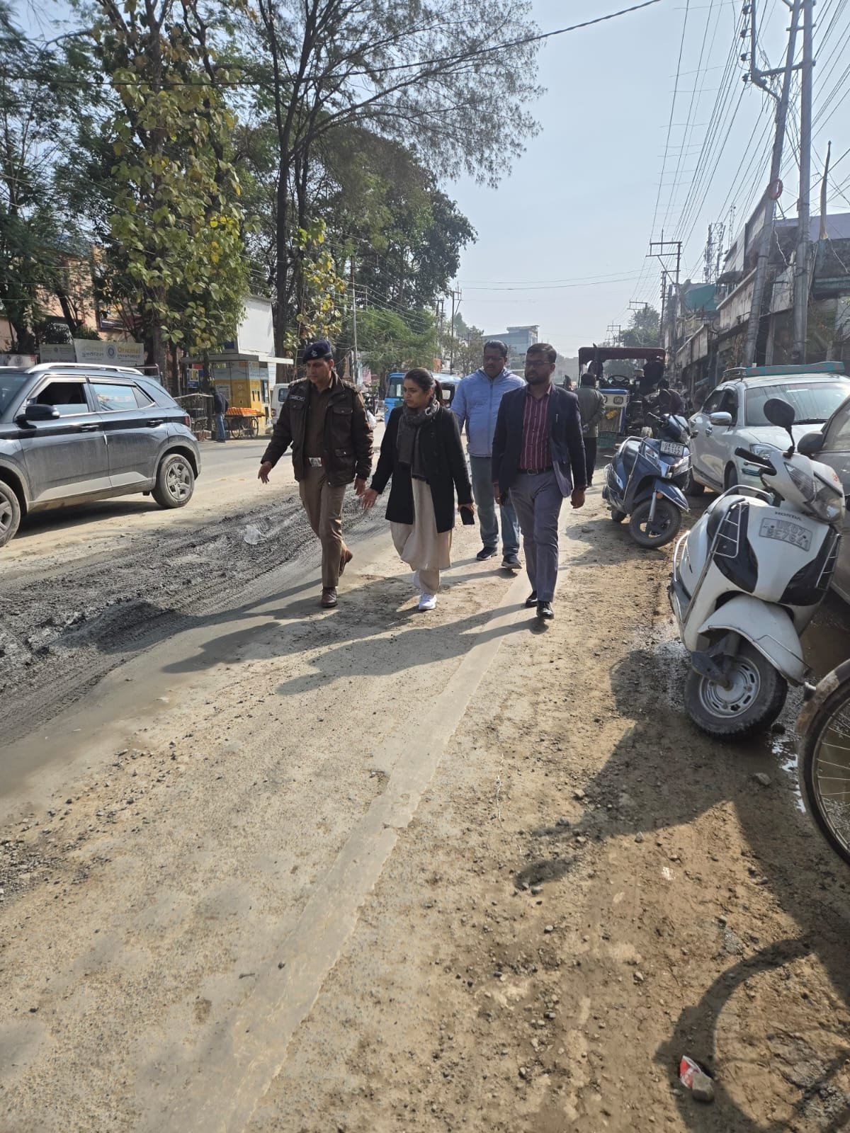 जिला प्रशासन ने पिटकुल को किया बैन XEN, ठेकेदार  पर संगीन धाराओं में मुकदमा  दर्ज