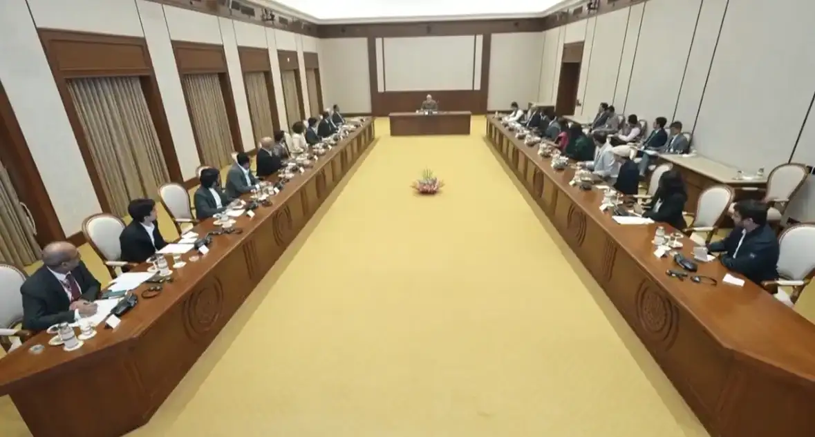 डिजिटल इकोनॉमी को मिलेगी नई रफ्तार: प्रधानमंत्री ने नवाचार और स्थानीय एआई समाधानों को सराहा