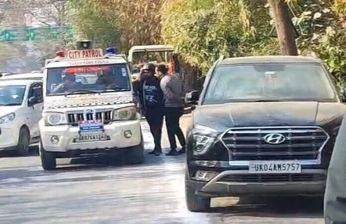 संदिग्ध परिस्थितियों में मिला बैंकेट हाॅल स्वामी का शव