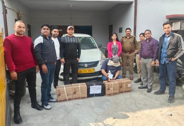 अवैध अंग्रेजी शराब की पांच पेटियों के साथ शातिर गिरफ्तार