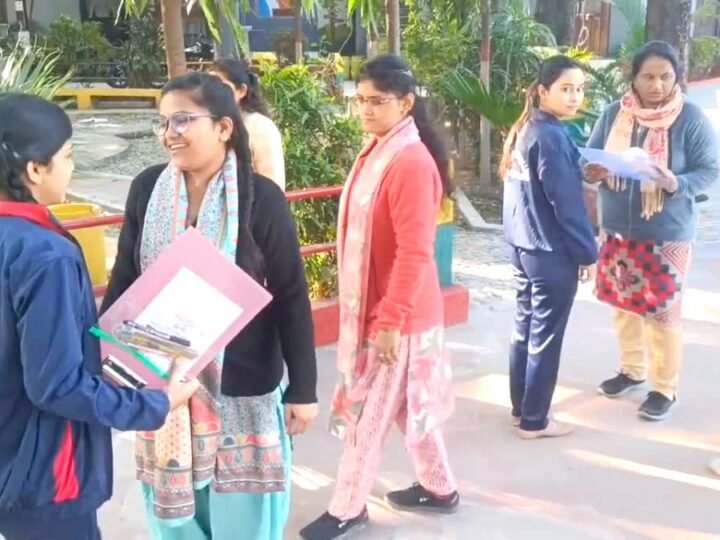 उत्तराखंड बोर्ड परीक्षा शुरू, 2.15 लाख से अधिक परीक्षार्थी शामिल