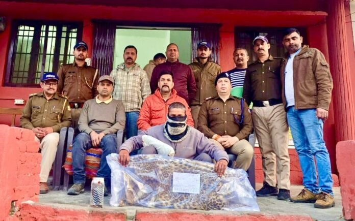 जनसेवा केन्द्र की आड़ में फर्जी दस्तावेज तैयार करने का आरोपी गिरफ्तार