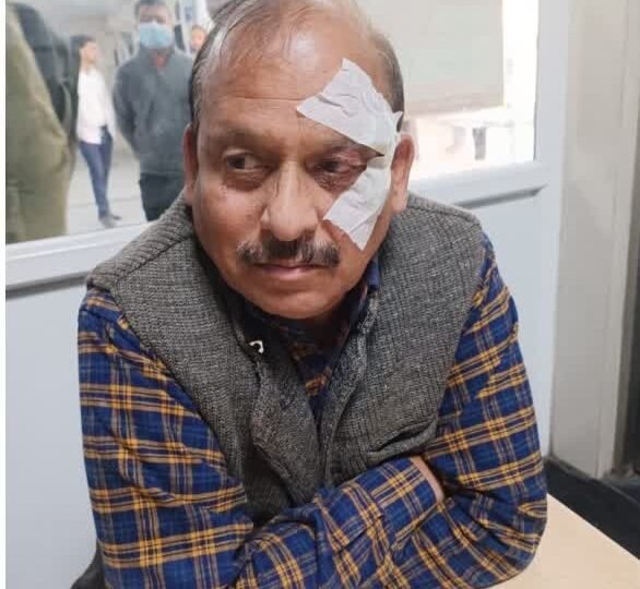 प्राथमिक शिक्षा निदेशक मारपीट मामलाः विधायक काऊ के गनर ने कराया पुलिस में मामला दर्ज