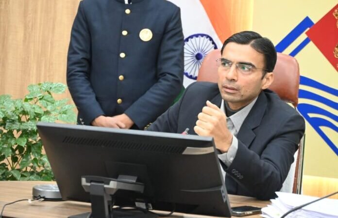 प्रतिबंधित भूमि को फर्जी तरीके से बेचने वालों के खिलाफ मामला दर्ज