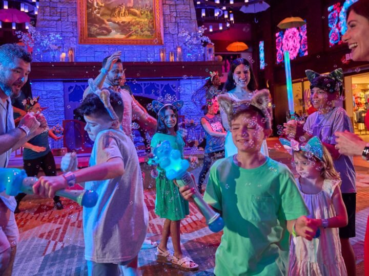 भाजपा-कांग्रेस में खलबलीः सोशल मीडिया पर छाई, ‘मुंबई वाली डांस पार्टी’