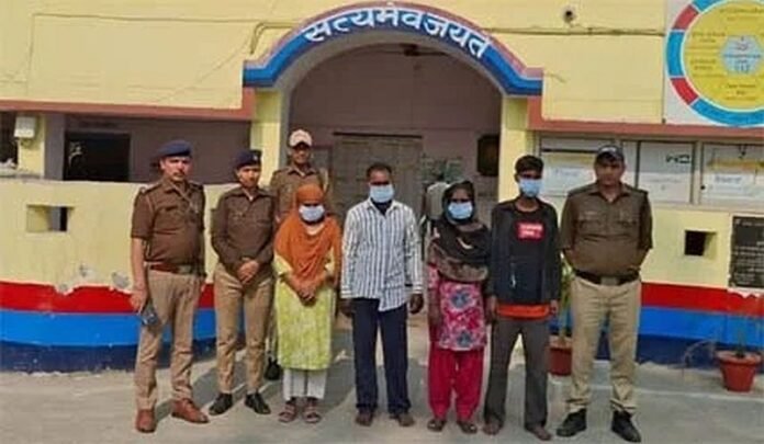 नाबालिग से जबरन देह व्यापार करवाने की आरोपी दो महिलाओं सहित 4 गिरफ्तार