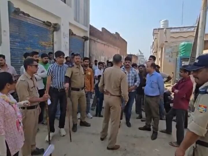 बिजली विभाग और विजिलेंस ने बिजली चोरी के काटे कनेक्शन