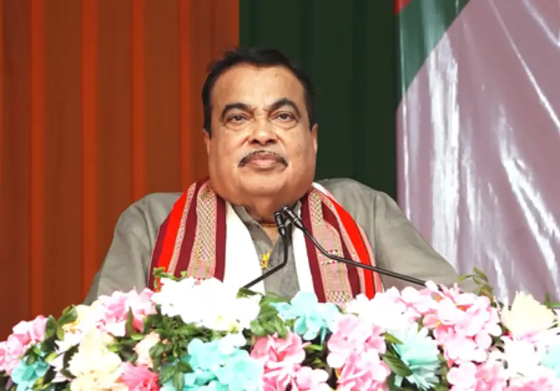 सड़क परिवहन, राजमार्ग मंत्री नितिन गड़करी ने रखा विकास परियोजनाओं का विवरण