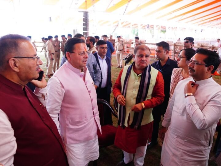 सीएम धामी ने प्रधानमंत्री के दौरे को लेकर किया स्थलीय निरीक्षण