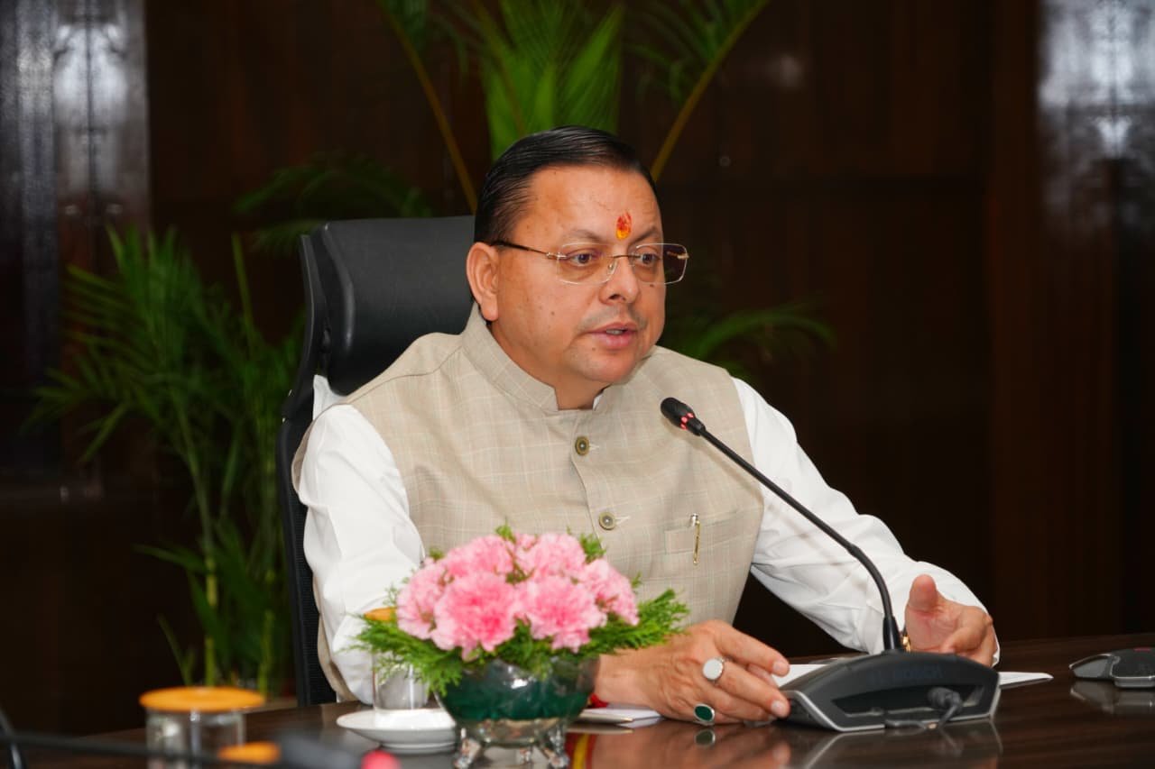 सीएम धामी ने की विधानसभा क्षेत्र डीडीहाट, गंगोलीहाट, कपकोट एवं बागेश्वर मे की गई घोषणाओं की समीक्षा