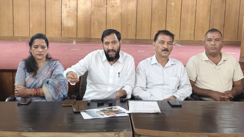 ​होम्योपैथी चिकित्सा अधिकारी भर्ती में बड़ा घोटाला, बाहरी राज्यों के अभ्यर्थियों को उत्तराखंड के कोटे से मिली नियुक्ति: राष्ट्रवादी रीजनल पार्टी