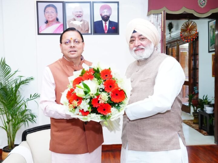 गुरुद्वारा हेमकुंड साहिब प्रबंधन ट्रस्ट के अध्यक्ष ने की सीएम धामी से भेंट, पहले जत्थे के विदाई समारोह में शामिल होने का दिया निमंत्रण