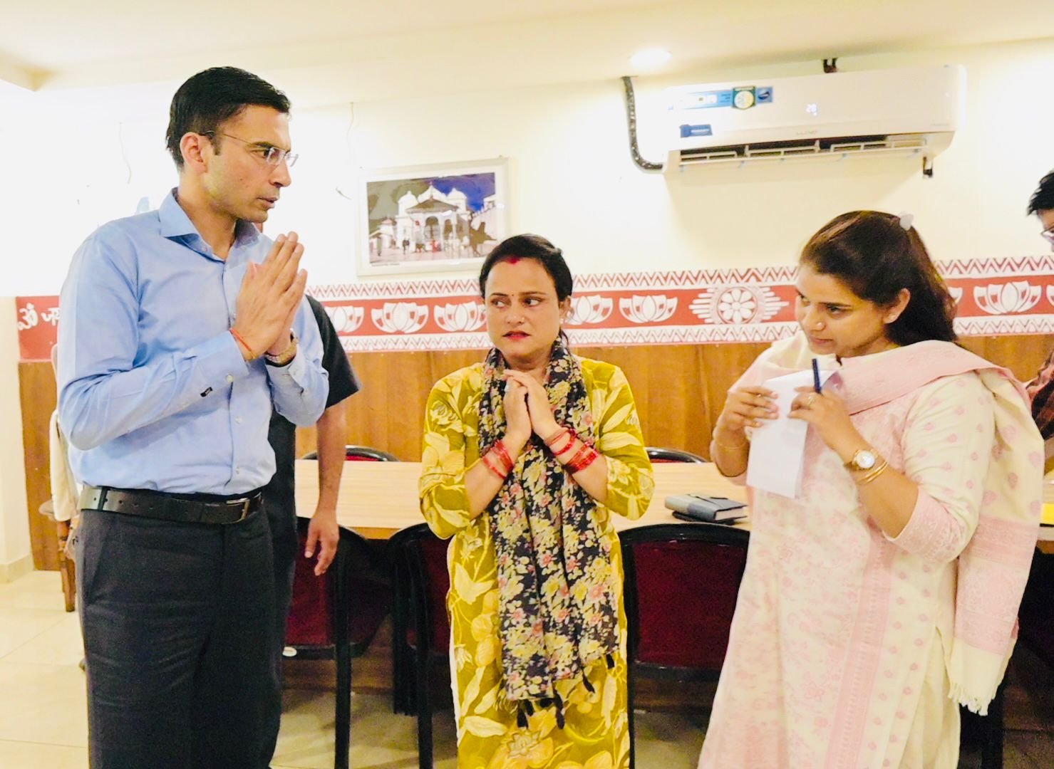 जिला प्रशासन का सहारा, कैंसर पीड़ित परिवार को मिली बड़ी राहत, 71 हजार ऋण माफ, 50 हजार की आर्थिक सहायता