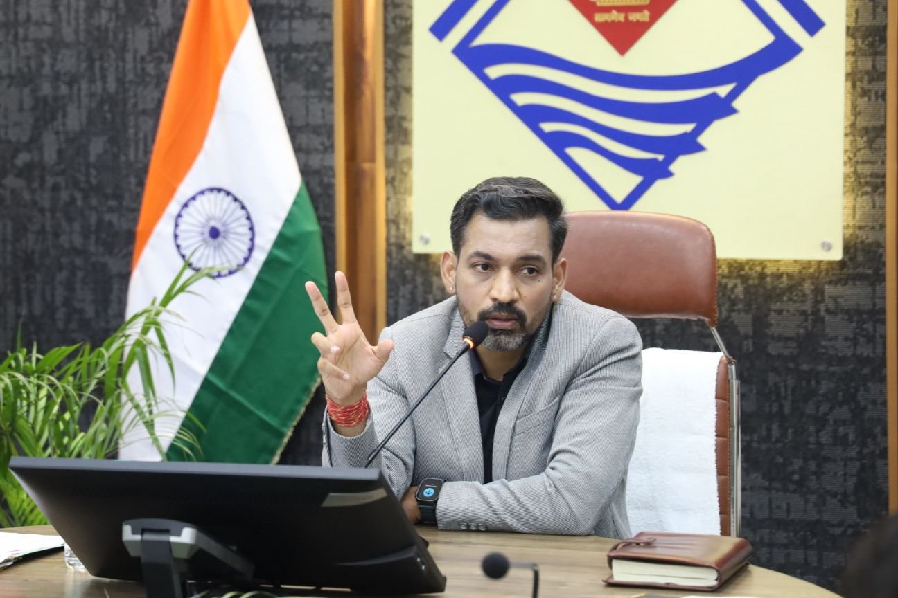 आगामी मानसून एवं आपदा प्रबंधन तैयारियों की समीक्षा, डीएम ने विभागों से 7 दिवस भीतर मांगा माइक्रो प्लान