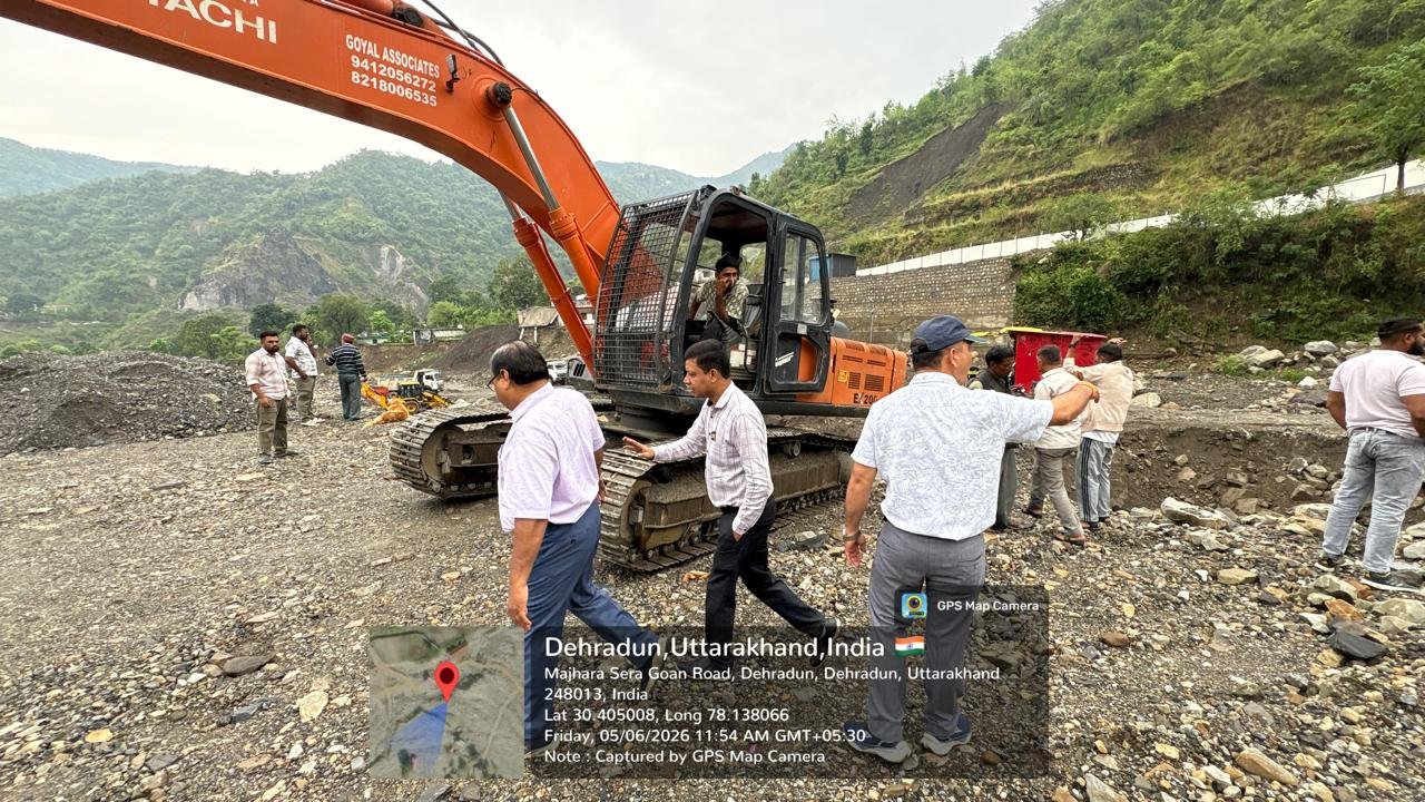 मुख्यमंत्री की प्राथमिकता बना कार्लीगाड़ पुनर्वास, जिलाधिकारी के नेतृत्व में जिला प्रशासन युद्धस्तर पर जुटा