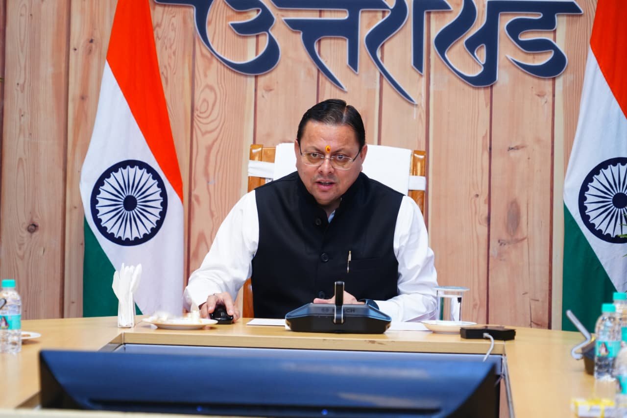 मुख्यमंत्री श्री पुष्कर सिंह धामी ने 4,400 श्रमिकों को वितरित किए 11 करोड़ रुपये