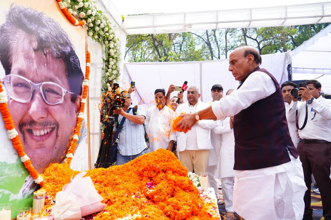 केन्द्रीय राजनाथ सिंह व सीएम धामी ने स्व जसपाल राणा के त्रयोदशी संस्कार मे पहुंच, दी भावभीनी श्रद्धांजलि