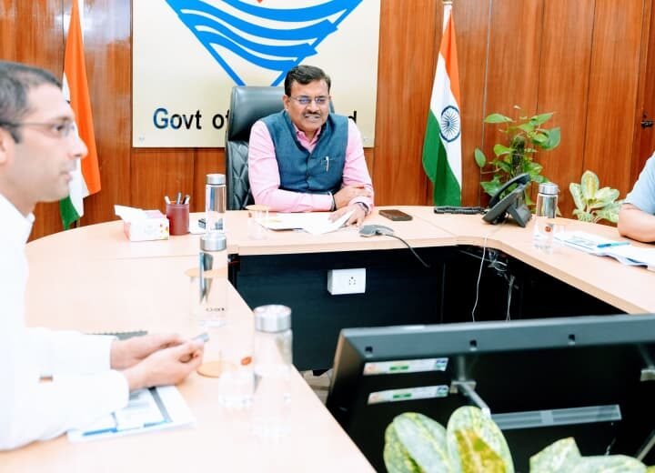 मुख्य सचिव की ने पर्यटन विभाग की समीक्षा, योजनाओं पर विस्तार से ली जानकारी